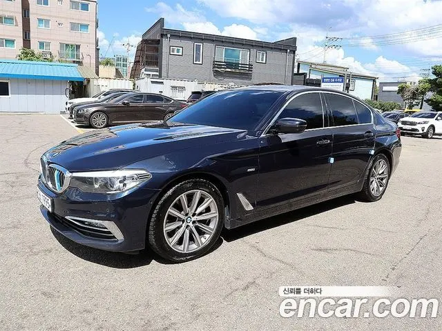 BMW 5 SERIES 2018 — 204 342 км, чёрный, Корея — под ключ — фото 2