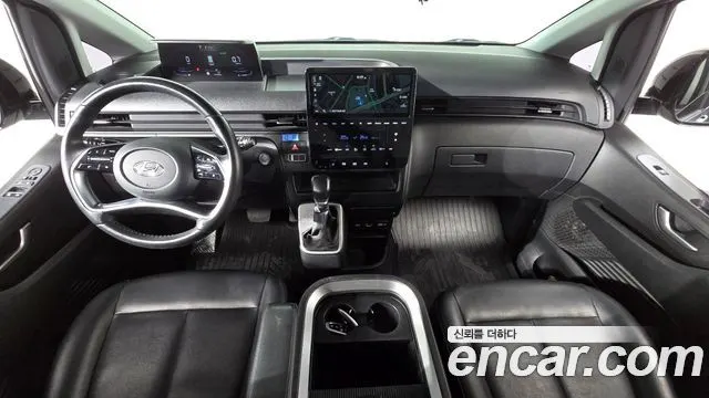 HYUNDAI STARIA 2022 — 157 928 км, серебристо-серый, Корея — под ключ — фото 7