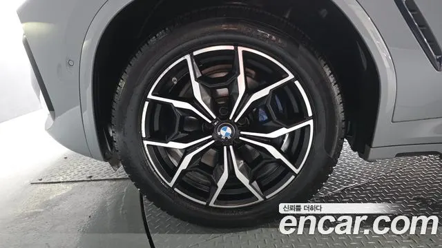 BMW X3 2022 — 63 473 км, светло-серебристый, Корея — под ключ — фото 5