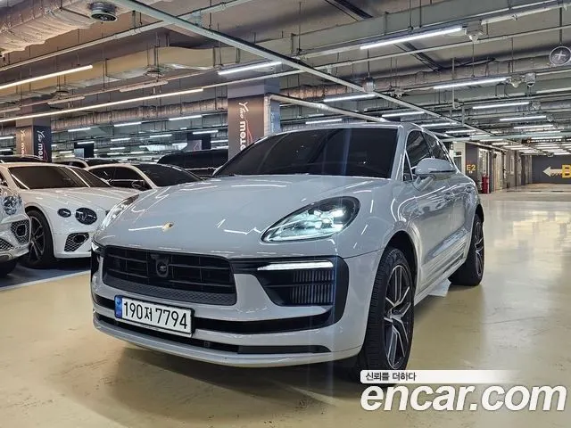 PORSCHE MACAN 2023 — 41 200 км, серебристо-серый, Корея — под ключ — фото 1