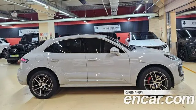 PORSCHE MACAN 2023 — 41 200 км, серебристо-серый, Корея — под ключ — фото 4