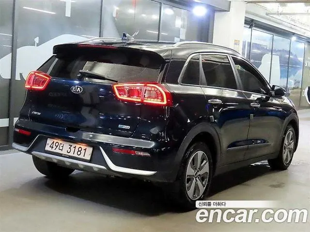 KIA NIRO 2017 — 139 997 км, синий, Корея — под ключ — фото 4