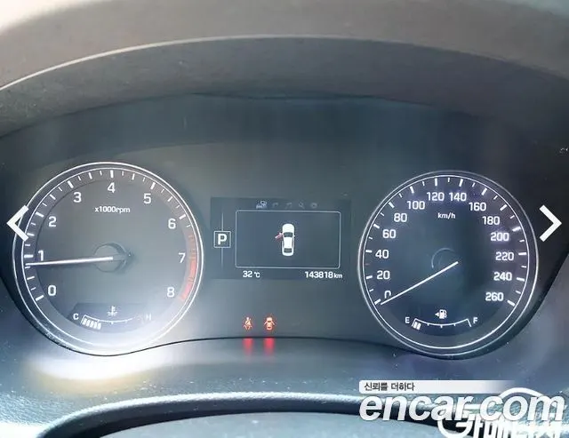 HYUNDAI GENESIS DH 2015 — 143 815 км, серебристо-серый, Корея — под ключ — фото 6