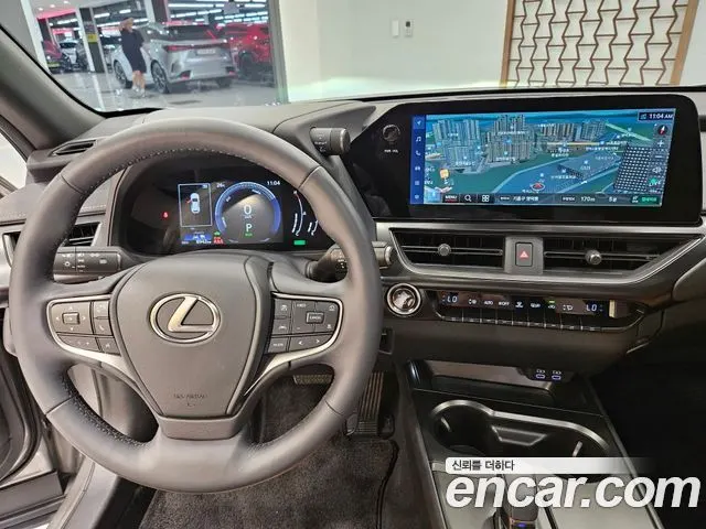 LEXUS UX300H 2026 — 8 934 км, серебристо-серый, Корея — под ключ — фото 9