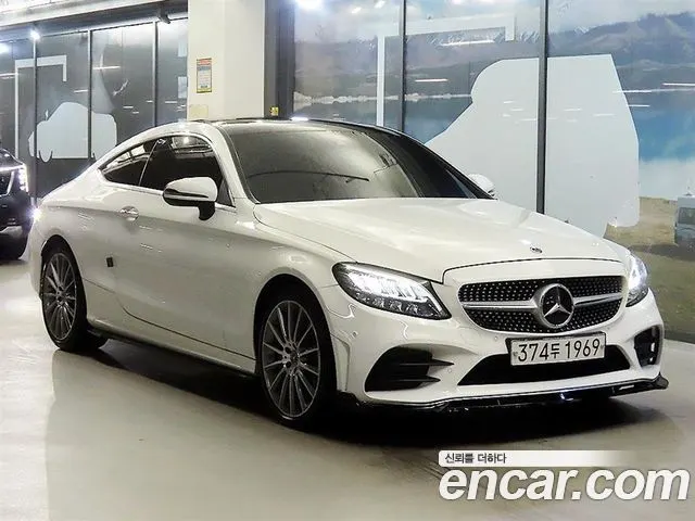 MERCEDES-BENZ C-CLASS W205 2019