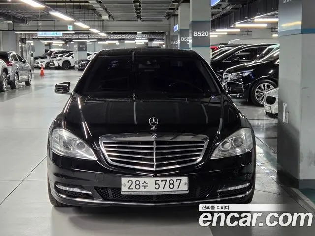 MERCEDES-BENZ S-CLASS W221 2010