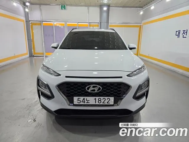 HYUNDAI KONA 2018 — 104 140 км, белый, Корея — под ключ — фото 2