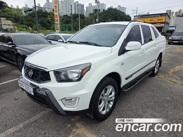 KGM KORANDO SPORTS 2017 — 103 911 км, белый, Корея — под ключ — фото 1