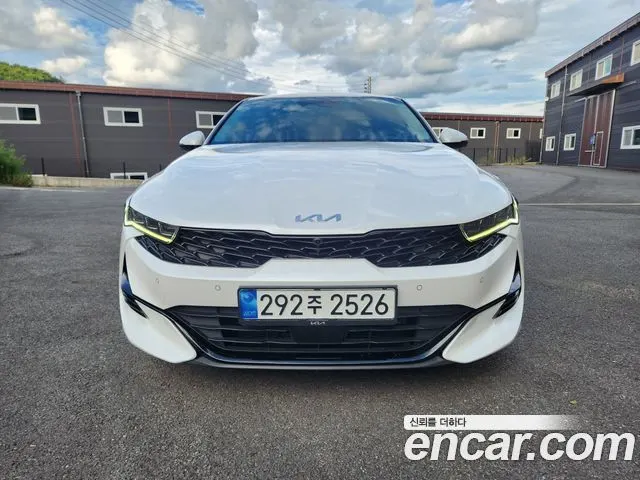 KIA K5 2023