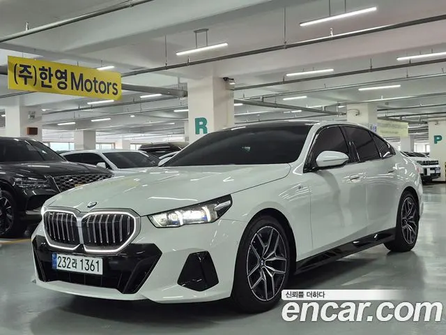 BMW 5 SERIES 2024