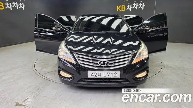 HYUNDAI GRANDEUR 2012 — 240 659 км, чёрный, Корея — под ключ — фото 5