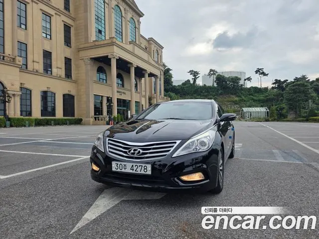 HYUNDAI GRANDEUR 2012