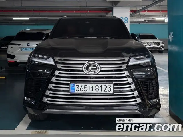 Lexus LX — из Кореи под ключ