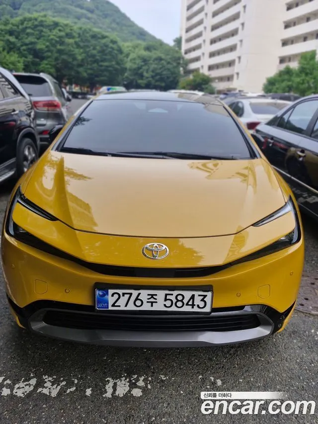 Toyota Prius — из Кореи под ключ