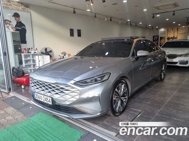 Kia K8 — из Кореи под ключ