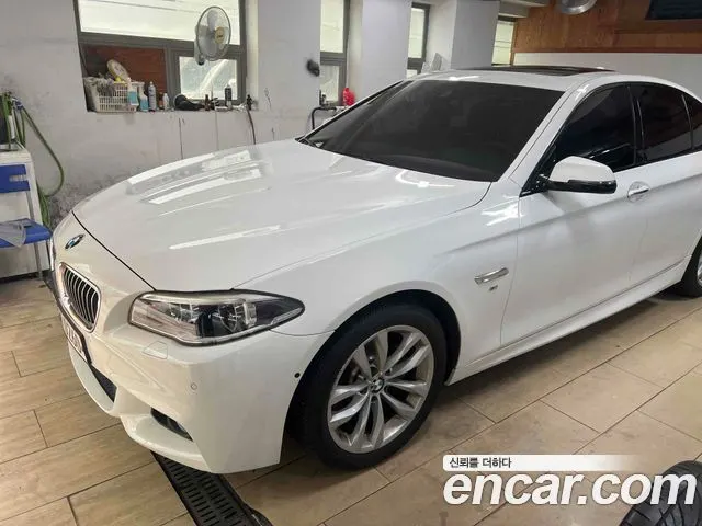 BMW 5 SERIES 2016 — 86 200 км, белый, Корея — под ключ — фото 10