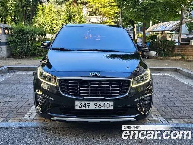 KIA CARNIVAL 2019 — 158 000 км, чёрный, Корея — под ключ — фото 2