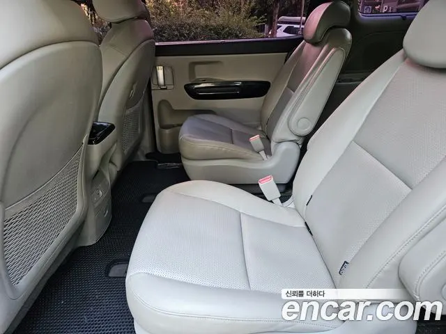 KIA CARNIVAL 2019 — 158 000 км, чёрный, Корея — под ключ — фото 10