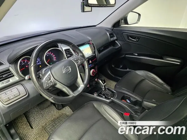KGM TIVOLI ARMOUR 2019 — 111 970 км, синий, Корея — под ключ — фото 9