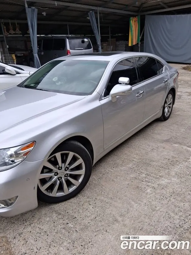 Lexus LS460L — из Кореи под ключ
