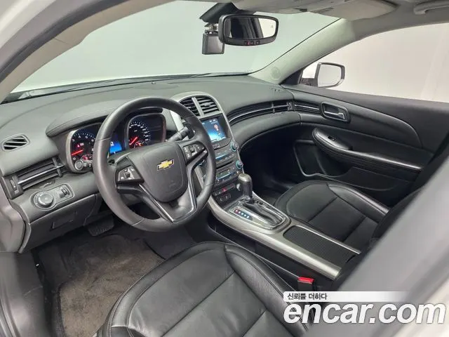 CHEVROLET MALIBU 2015 — 45 360 км, белый, Корея — под ключ — фото 9