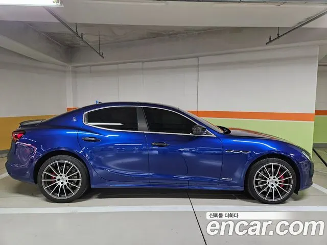 Maserati Ghibli — из Кореи под ключ