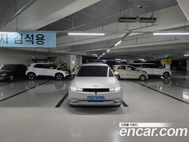 HYUNDAI IONIQ 5 2022 — 74 000 км, серебристо-серый, Корея — под ключ — фото 4