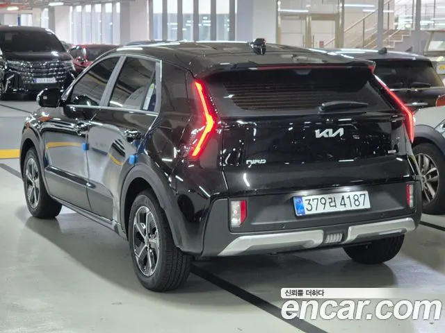 KIA NIRO 2027 — 10 км, чёрный, Корея — под ключ — фото 2