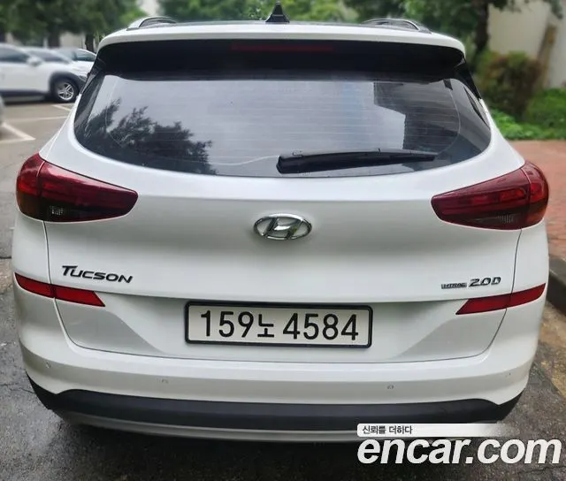 HYUNDAI TUCSON 2019 — 36 375 км, белый, Корея — под ключ — фото 4
