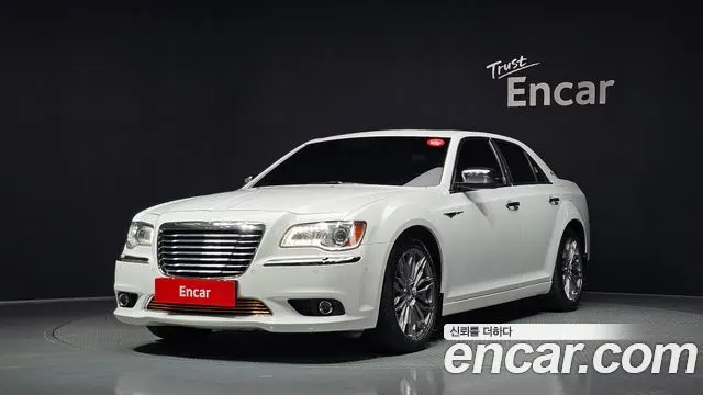 CHRYSLER 300C 2013