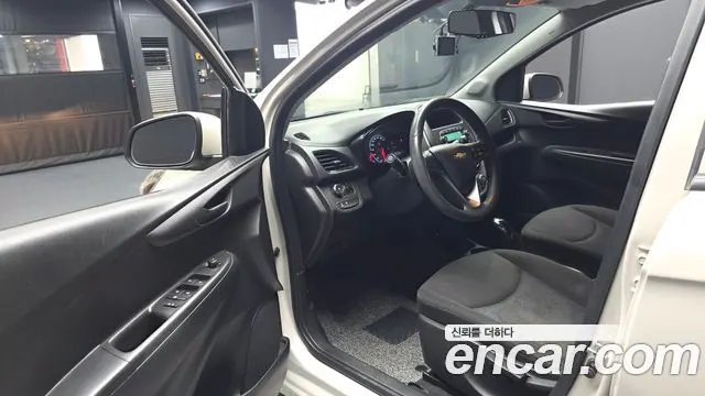 CHEVROLET SPARK 2016 — 16 803 км, белый-перламутр, Корея — под ключ — фото 10