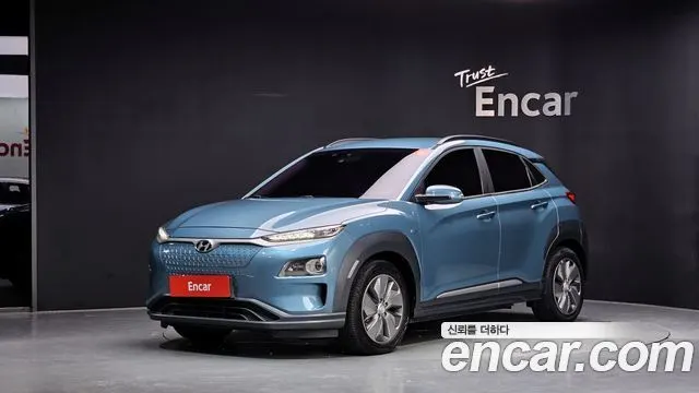 HYUNDAI KONA ELECTRIC 2019 — 164 095 км, синий, Корея — под ключ — фото 1