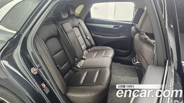 HYUNDAI GRANDEUR 2020 — 84 713 км, чёрный, Корея — под ключ — фото 11