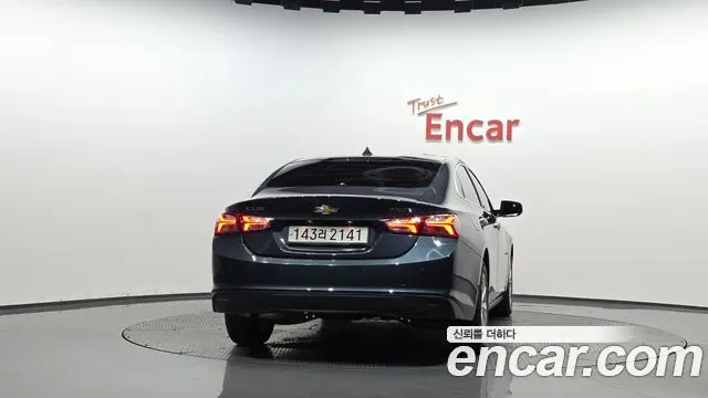 CHEVROLET MALIBU 2020 — 32 479 км, тёмно-зелёный, Корея — под ключ — фото 4