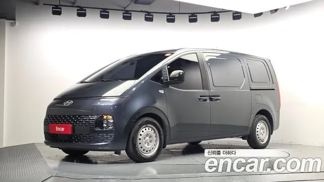 HYUNDAI STARIA — из Кореи под ключ