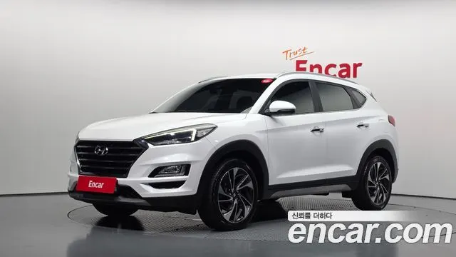 HYUNDAI TUCSON 2019 — 137 746 км, белый, Корея — под ключ — фото 1