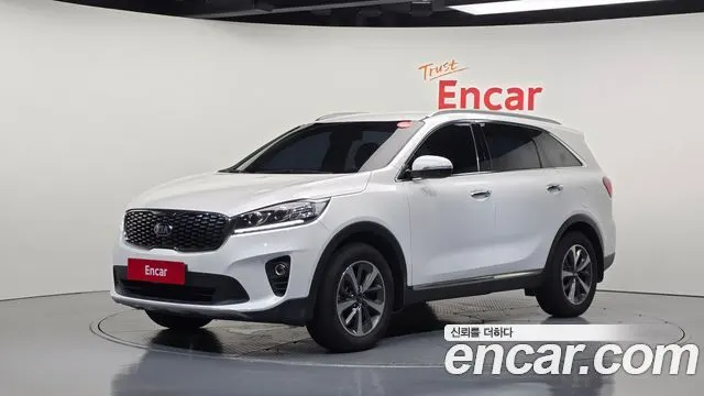 KIA SORENTO 2018 — 148 121 км, белый, Корея — под ключ — фото 1