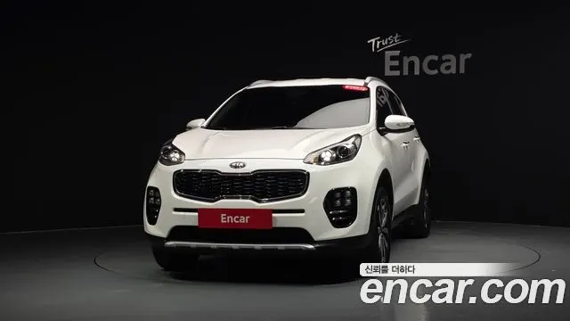 KIA SPORTAGE 2017 — 109 845 км, белый, Корея — под ключ — фото 3