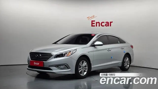 HYUNDAI SONATA 2016 — 148 834 км, серебристый, Корея — под ключ — фото 1