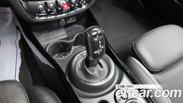 MINI COOPER CLUBMAN 2024 — 21 162 км, белый-перламутр, Корея — под ключ — фото 9