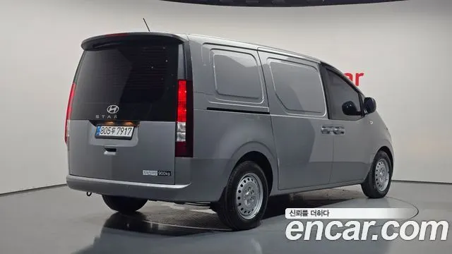 HYUNDAI STARIA — из Кореи под ключ