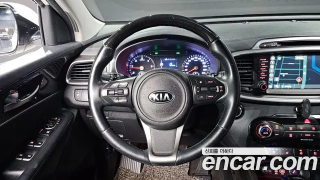 KIA SORENTO 2015 — 129 726 км, белый, Корея — под ключ — фото 12