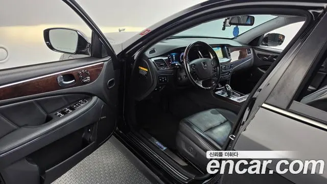 HYUNDAI EQUUS 2015 — 106 720 км, чёрный, Корея — под ключ — фото 10
