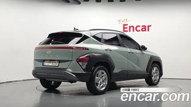 HYUNDAI KONA — из Кореи под ключ
