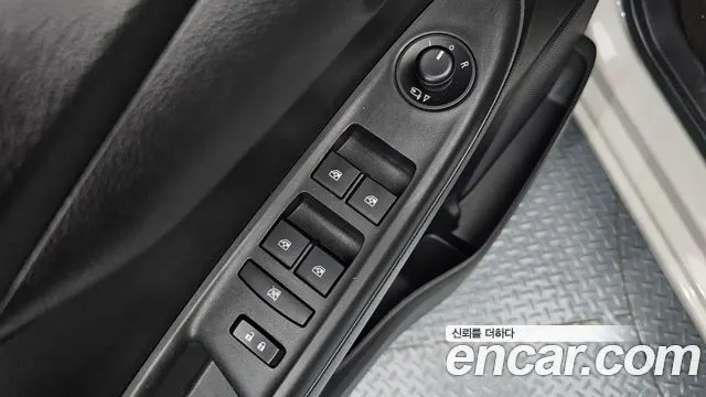 CHEVROLET SPARK 2016 — 117 336 км, белый-перламутр, Корея — под ключ — фото 12