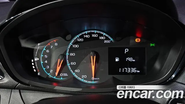 CHEVROLET SPARK 2016 — 117 336 км, белый-перламутр, Корея — под ключ — фото 8