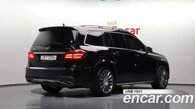 MERCEDES-BENZ GLS-CLASS X166 2017 — 233 350 км, чёрный, Корея — под ключ — фото 2