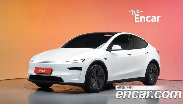 TESLA MODEL Y 2025 — 18 817 км, белый, Корея — под ключ — фото 2