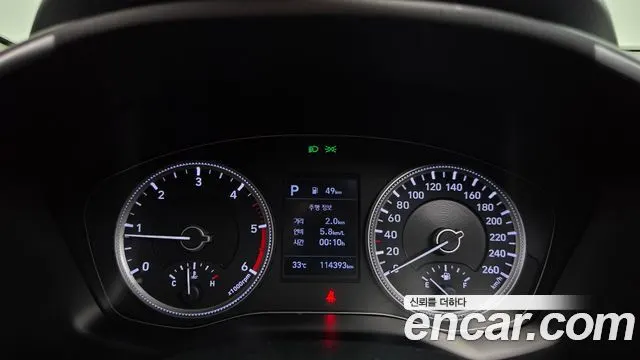 HYUNDAI SANTA FE 2019 — 114 393 км, белый, Корея — под ключ — фото 8