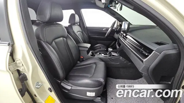 KGM REXTON SPORTS 2024 — 22 329 км, белый-перламутр, Корея — под ключ — фото 11
